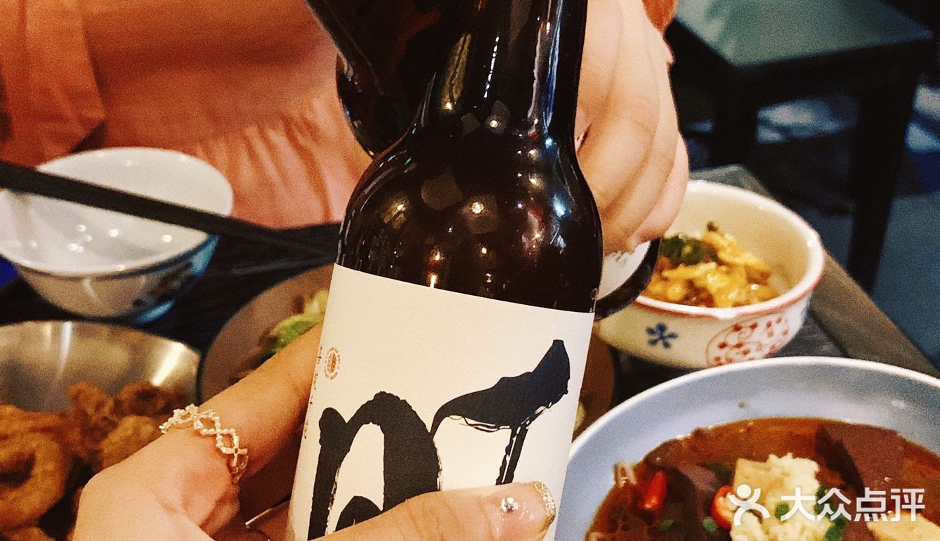 再三杯 |氛围感满满的中式小酒馆