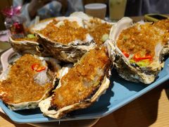 烤生蚝-街角等你.大连海鲜烧烤.经典铁板海鲜串(西安路店)