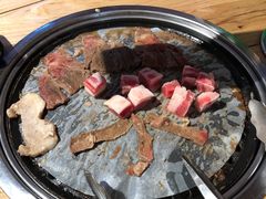 -阪尚皇·原切牛排·烤肉火锅自助(北京路店)