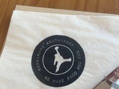 -Mark&Mars Restaurant