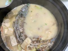 -土砂锅生态山庄·非遗砂锅雅鱼