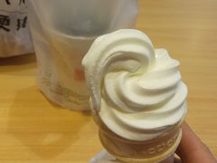 车厘子莓莓麦旋风-麦当劳(天塔道店)