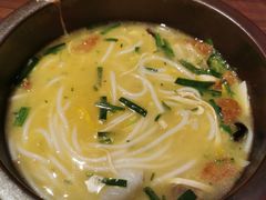 -良米山·云南野生菌过桥米线(上海首店)