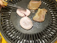 -那胡同里的小烤肉馆(开发区万达店)