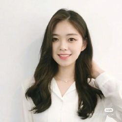 -时尚殿堂明星门店
