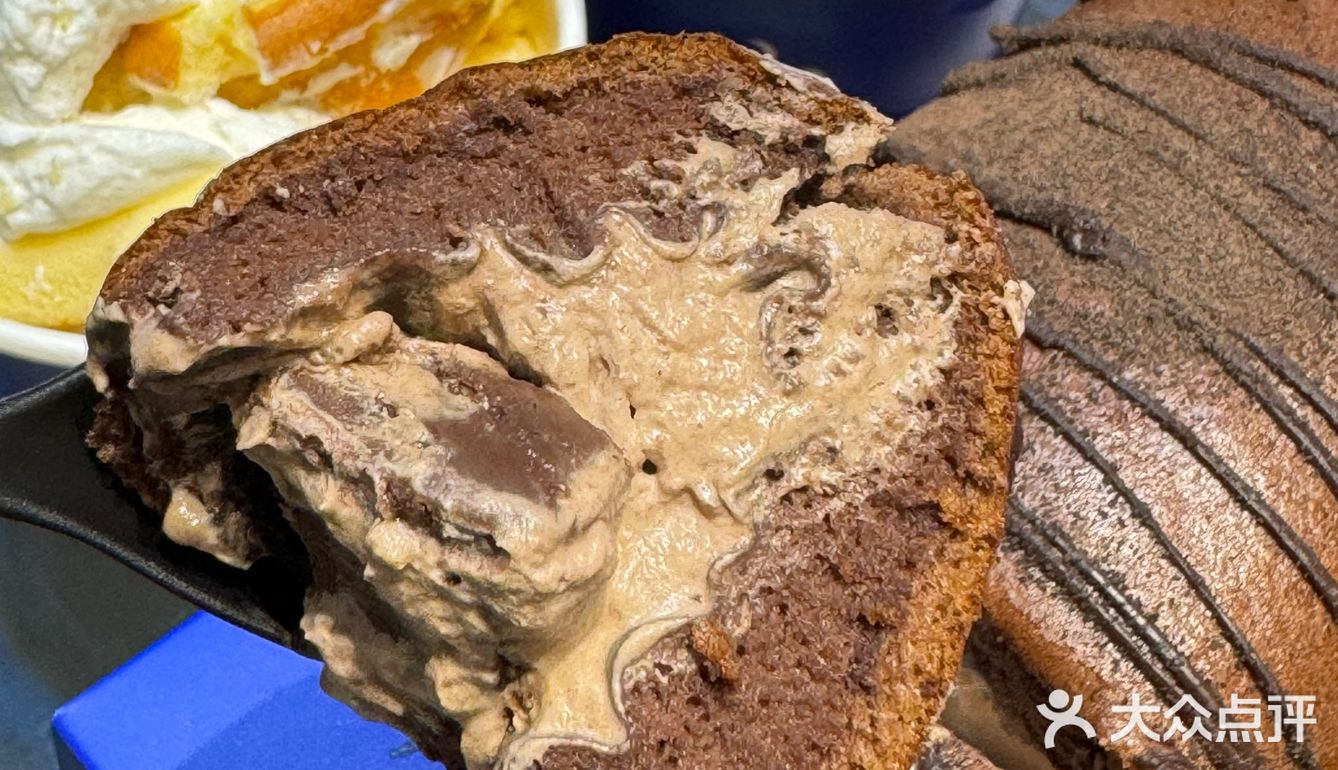 南昌新开的！！大悦城！！劳斯莱斯瑞士卷！！！