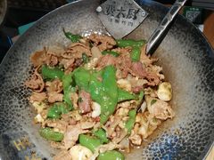 -费大厨辣椒炒肉(万家丽一店)