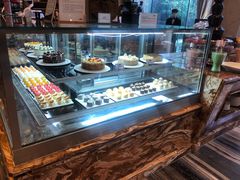 面包甜点陈列柜-万达瑞华酒店美食汇自助餐厅(楚河汉街店)