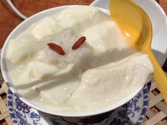 -周小明火锅(黑金冠社区店)