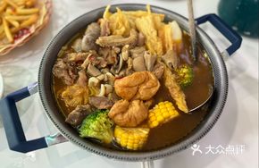 Signature Beef Offal Hot Pot Value Meal