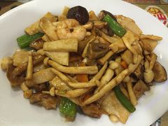 -添福来墨鱼饺子 · 海鲜东北菜(大连星海·黄浦路店)