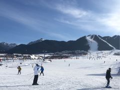 -丝绸之路山地度假区滑雪场