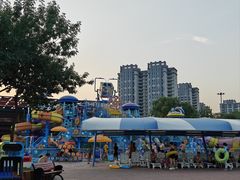 -欢乐水魔方水世界