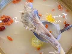 -江湖亮亮蒸虾大排档烤全羊清真(武汉总店)