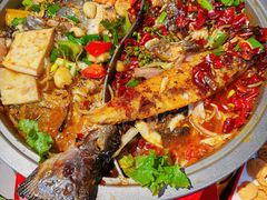 -集草轩·重庆麻辣烤鱼(西湖道店)