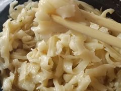 -顺溜·手工刀削面·黑金店(铜锣湾店)