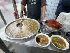 -刘老虎肉丸糊辣汤(总店)