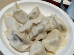 牛肉香葱水饺-关东小磨东北菜(上海长风大悦城店)