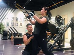 -享受健身·美体塑形馆