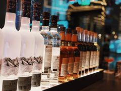 -星巴克臻选(上海合生汇1F店)