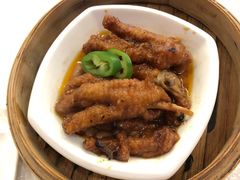 鲍汁花生蒸凤爪-龙的酒楼·手工早茶·顺德菜(近良路店)