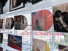 -浣熊唱片店(上海影城店)