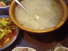 -富正毅三下锅·湘西韵味(天门山索道店)