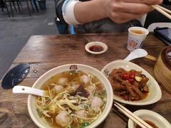 -都谷包子(天一广场店)