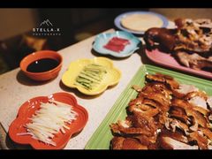 -湖庭壹品鸭王·传统北京烤鸭·别墅私房菜·庭院宵夜(江宁店)