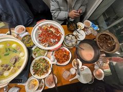 -莲餐厅·湖北菜·潜江小龙虾店(愚园路店)