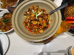 -绿草地·湘菜(7mall店)