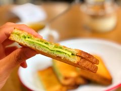 咖椰吐司-HELLO 27 意面·沙拉·帕尼尼