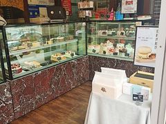 面包甜点陈列柜-精点味道(西安路店)