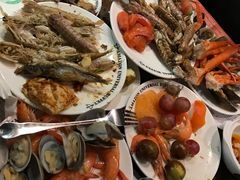 -亚马逊环球美食百汇(新城吾悦广场店)