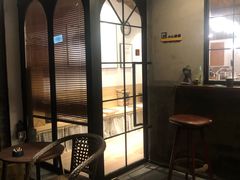 -Double cafe