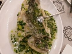 特色葱油飞鱼-岭南海晏楼(东晓南店)