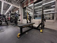 -COREFITNESS美式健身馆