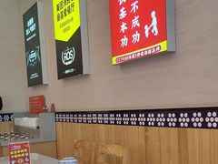 -阿婆情腊排骨火锅(金虹路店)