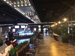 -CGV影城(滨江天街IMAX店)