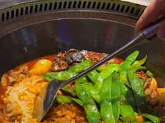 -山河屯铁锅炖·非遗东北菜(南山店)