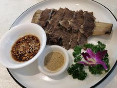 特色牛肋骨-好兄弟郭巨海鲜(天一阁店)