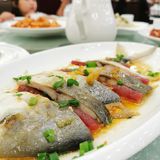 实惠是真实惠，人也是真多。