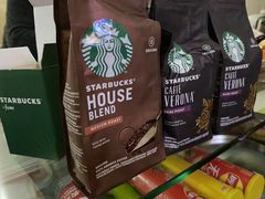-星巴克(金华东阳银泰城店)