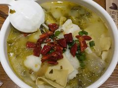 -渝是乎川渝小炒(新世界百货望京店)