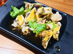 -东来菜馆•手抓海鲜家常菜•海鲜锅贴(鸽子窝店)