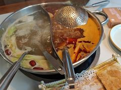 -乡土黄·鲜牛肉火锅·小龙虾(兴业街店)