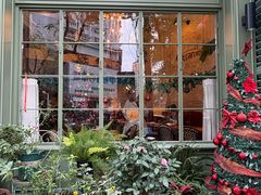 -玛格萝妮比萨屋(陆家浜路店)