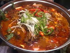 辛牛骨火锅-KCOOKING概念韩餐(世茂52+店)