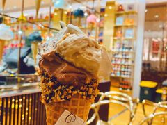 -VENCHI 闻绮(上海佛罗伦萨小镇店)