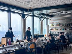 -伍贰赫兹·鮨合·烧鸟高空餐厅